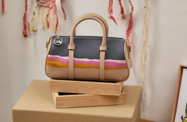 CAROLINE HÉLAIN X LONGCHAMP