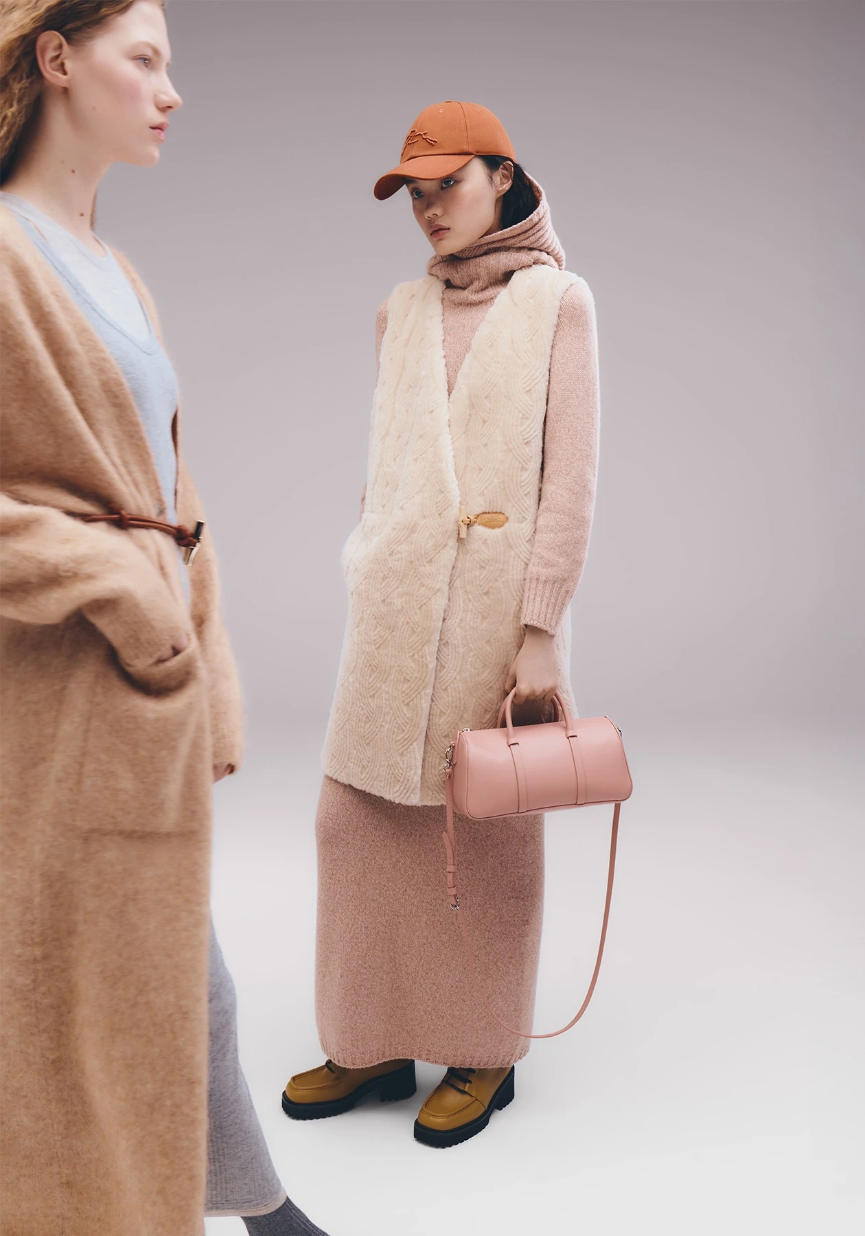 LOOK 2