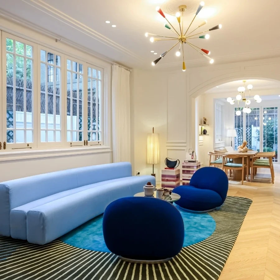 ΣΥΓΧΡΟΝΗ ΑΙΣΘΗΤΙΚΗ ΜΕ ΠΑΡΙΖΙΑΝΙΚΟ ΑΡΩΜΑ