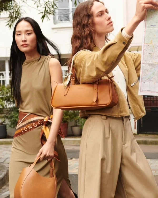 SHOULDER BAGS