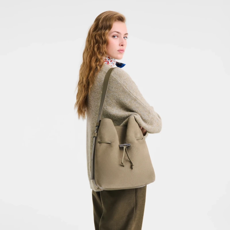 Shoulder bag M Le Roseau